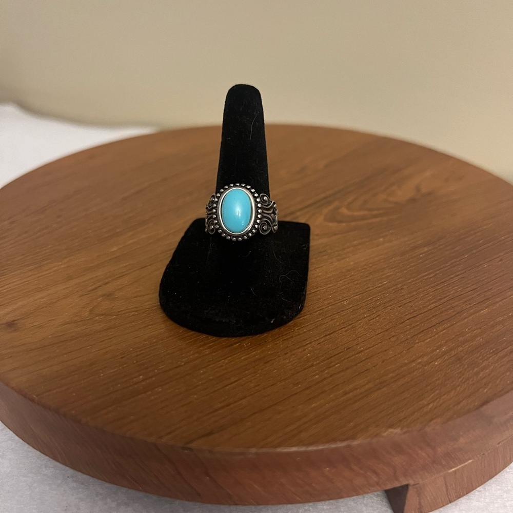 Vintage Avon 925 Sterling Silver Ring with Turquoise Stone, Size US 7